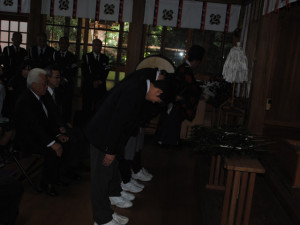 中学生玉串奉納