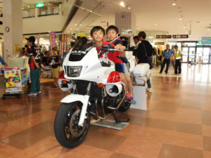 秋の全国秋の全国交通安全運動,交通安全運動,熊本中央地区交通安全協会,安全協会,白バイ,白バイ記念撮影交通安全運動,交通安全運動,熊本中央地区交通安全協会,安全協会