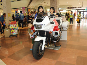 秋の全国交通安秋の全国交通安全運動,交通安全運動,熊本中央地区交通安全協会,安全協会,白バイ,白バイ記念撮影全運動,交通安全運動,熊本中央地区交通安全協会,安全協会